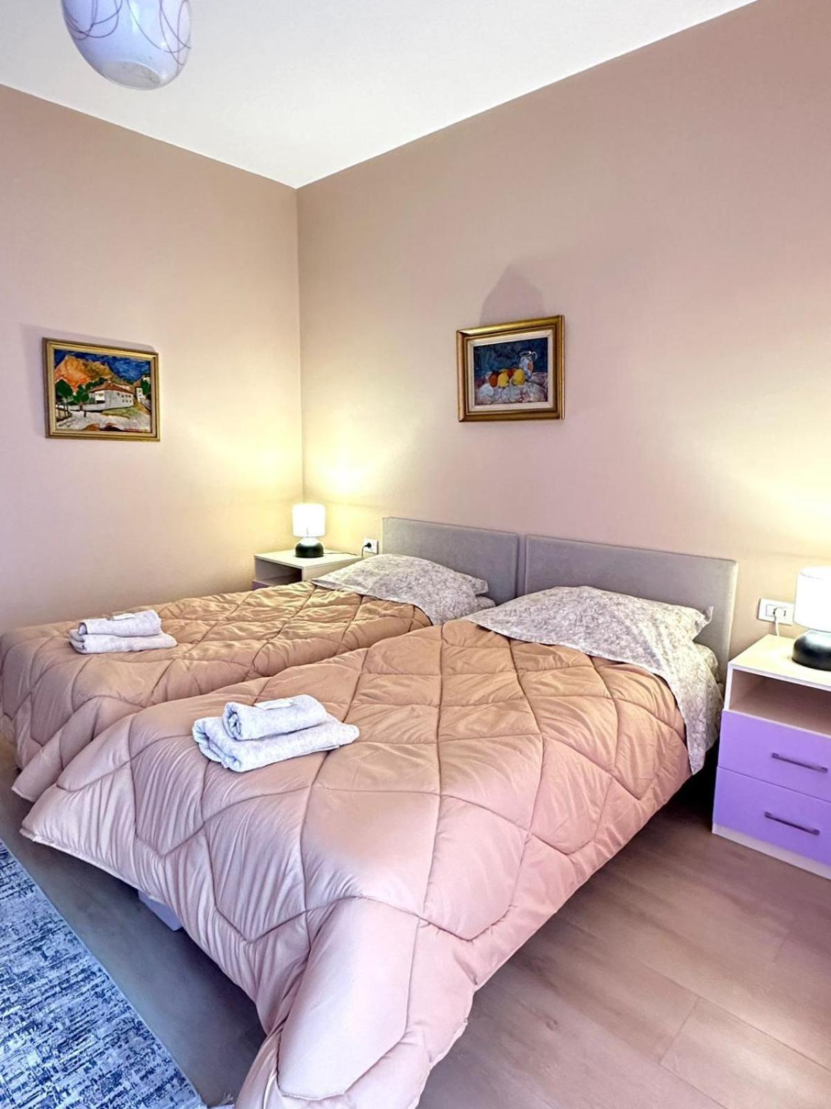 Shkodra Apartments エクステリア 写真